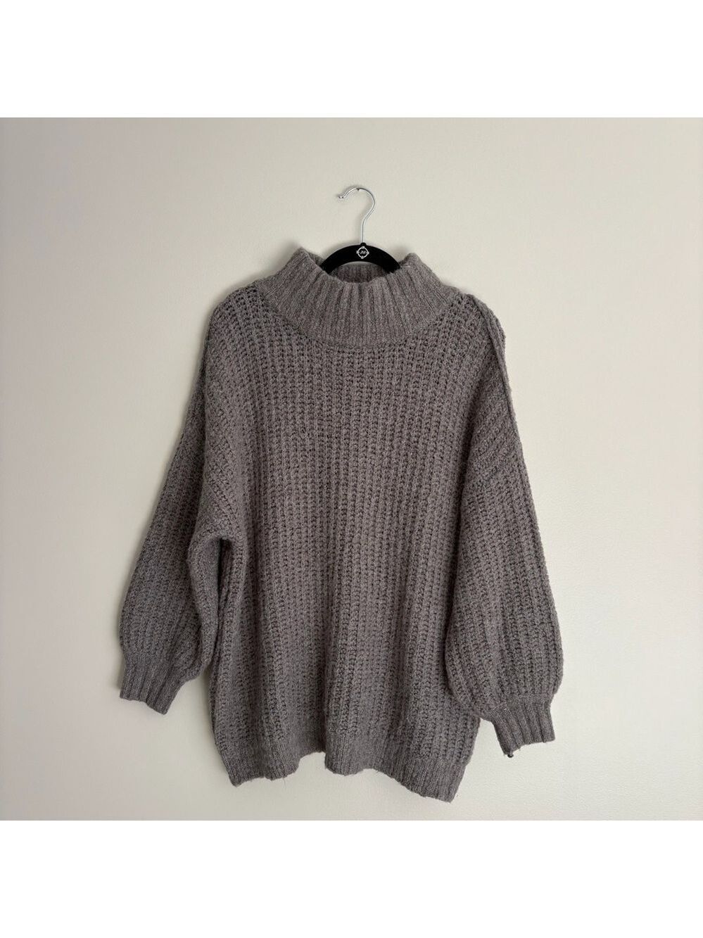 Urban Outfitters Charcoal Turtleneck Balloon Sleeve Sweater Size XS